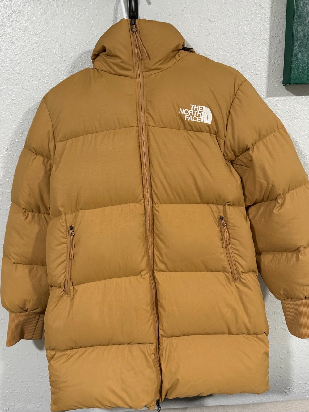 The North Face Women's almond butter Glacier Basin Parka with detachable scarf M - Picture 3 of 12